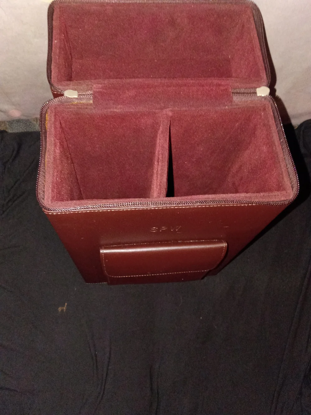 ROYCE N. Y. Burgundy Leather Broader Luxury Suede 2 Compartment Wine Over Tote